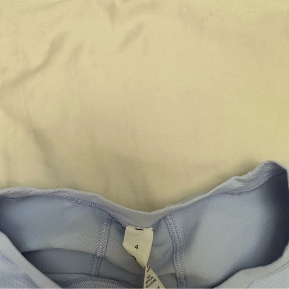 Lululemon Abrasion Resistant Training Long Sleeve Shirt Size 4 - Picture 3 of 3